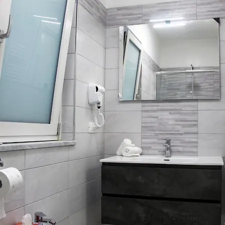 Time ベッド・アンド・ブレックファスト Poggiomarino