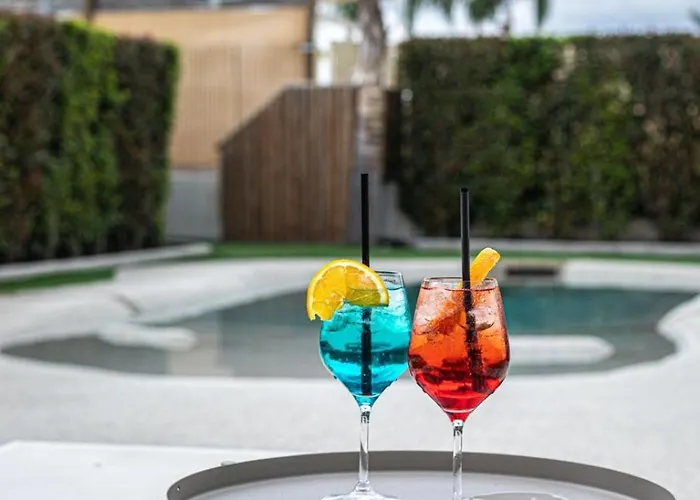 فندق مبيت وإفطار Time 3*