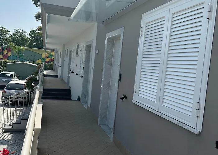 Time فندق مبيت وإفطار 3*