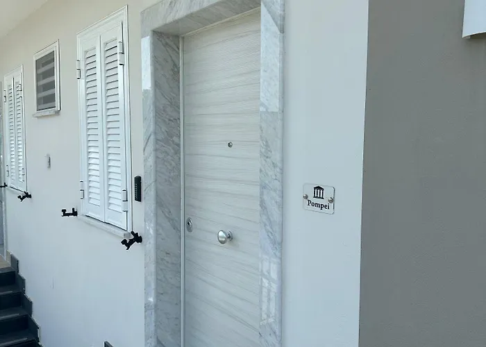 Time فندق مبيت وإفطار